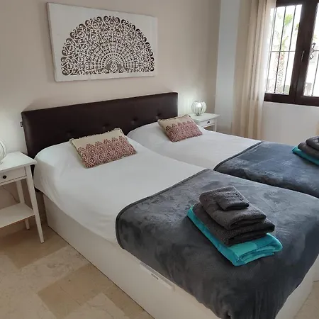 Luxurioes Apartment